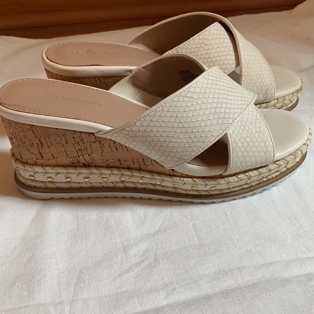 Ladies, BCBG, wedge sandals